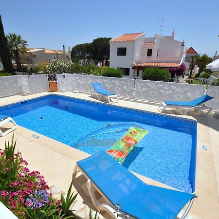 Well-Appointed Villa Is Situated In The Popular Resort Of Vilamoura Куартейра Екстер'єр фото