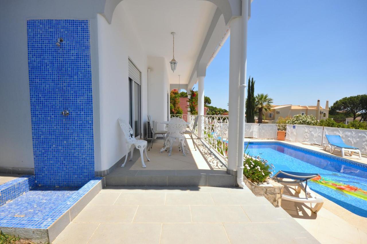 Well-Appointed Villa Is Situated In The Popular Resort Of Vilamoura Куартейра Екстер'єр фото