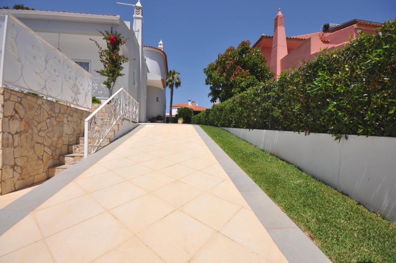 Well-Appointed Villa Is Situated In The Popular Resort Of Vilamoura Куартейра Екстер'єр фото