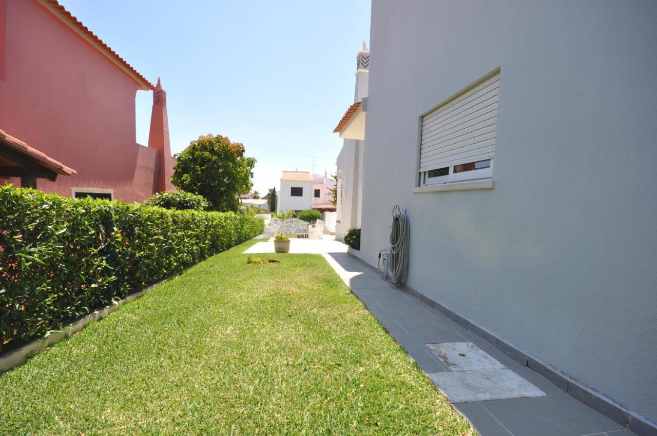 Well-Appointed Villa Is Situated In The Popular Resort Of Vilamoura Куартейра Екстер'єр фото